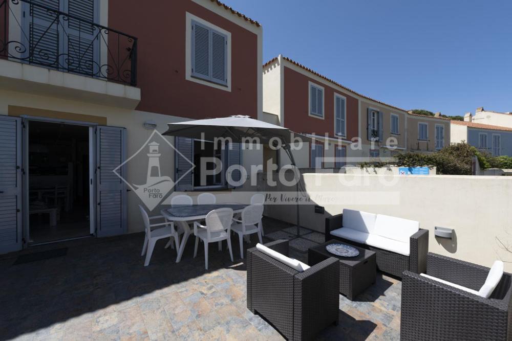 2 Pineta - Ampio Quadrilocale Sulla Spiaggia Di Porto Faro Palau Exterior foto