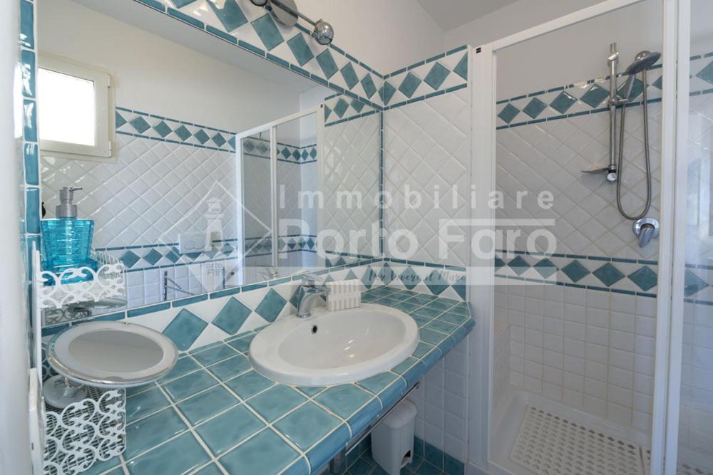 2 Pineta - Ampio Quadrilocale Sulla Spiaggia Di Porto Faro Palau Exterior foto